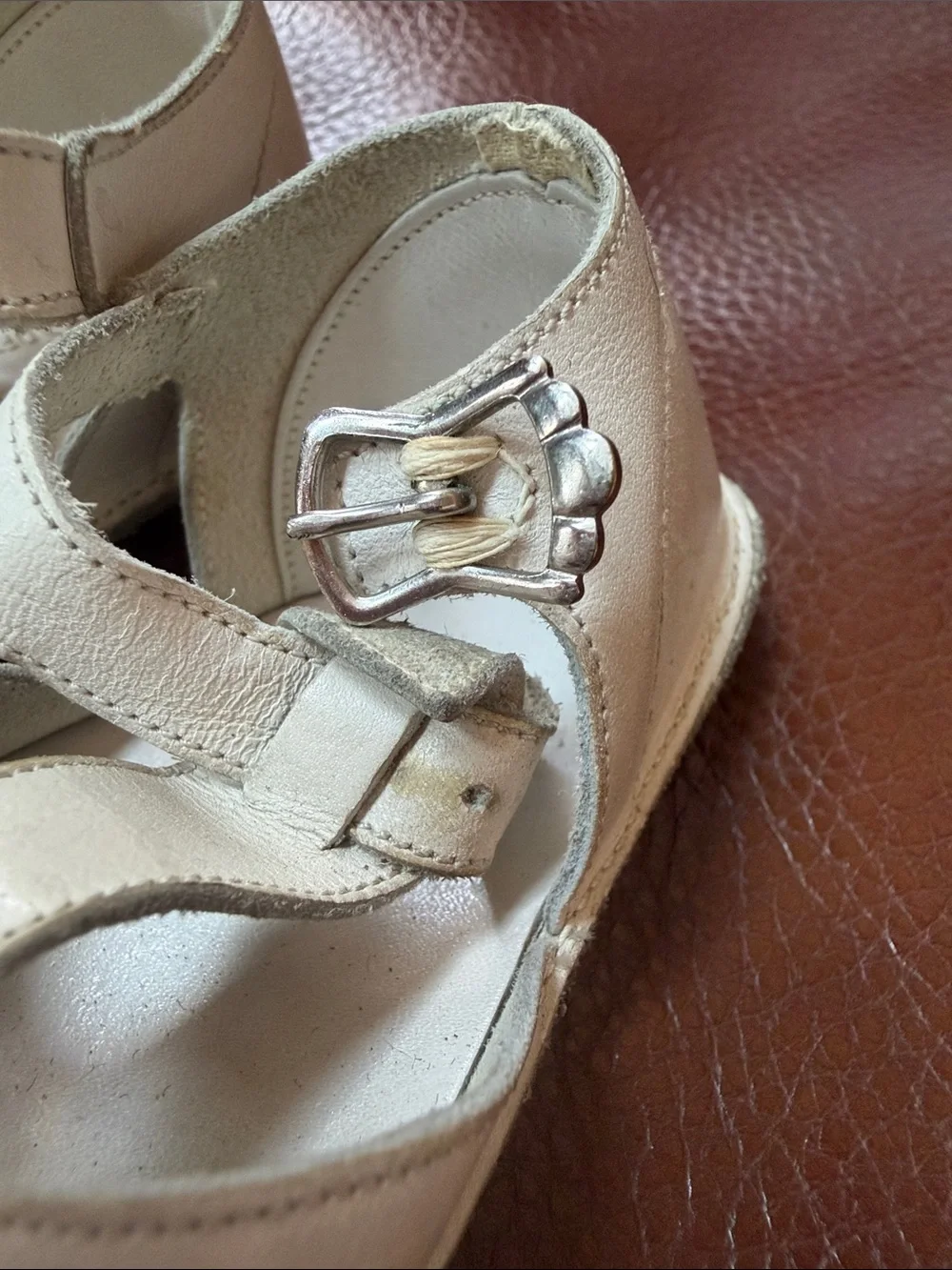 1950’s Classic Ivory Kids Leather Sandals with Buckle